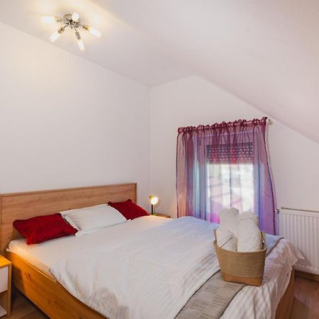Pitstop Apartments Dumbravita  ภายนอก รูปภาพ