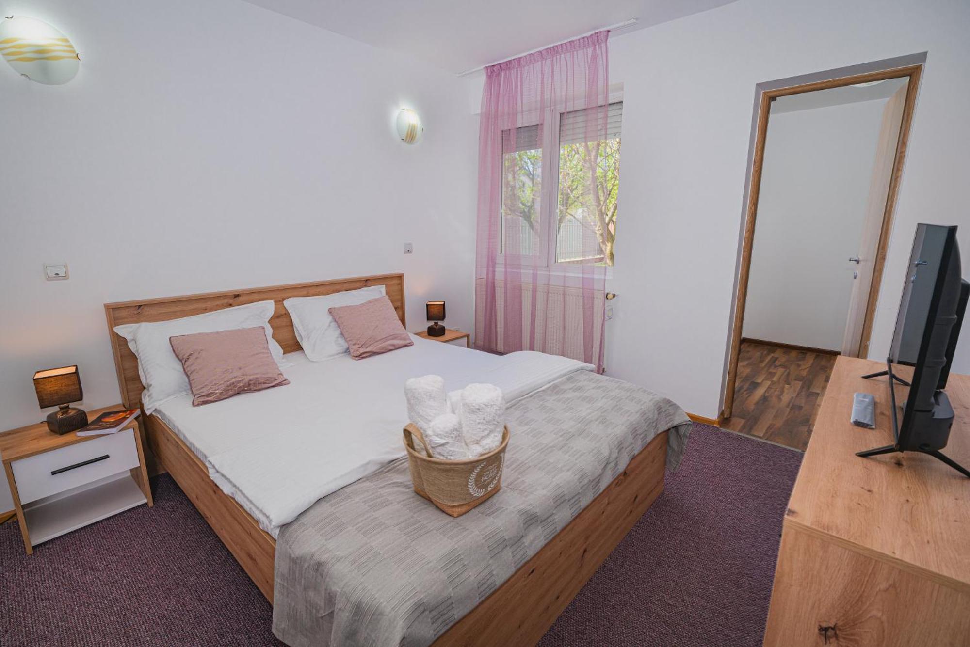 Pitstop Apartments Dumbravita  ภายนอก รูปภาพ
