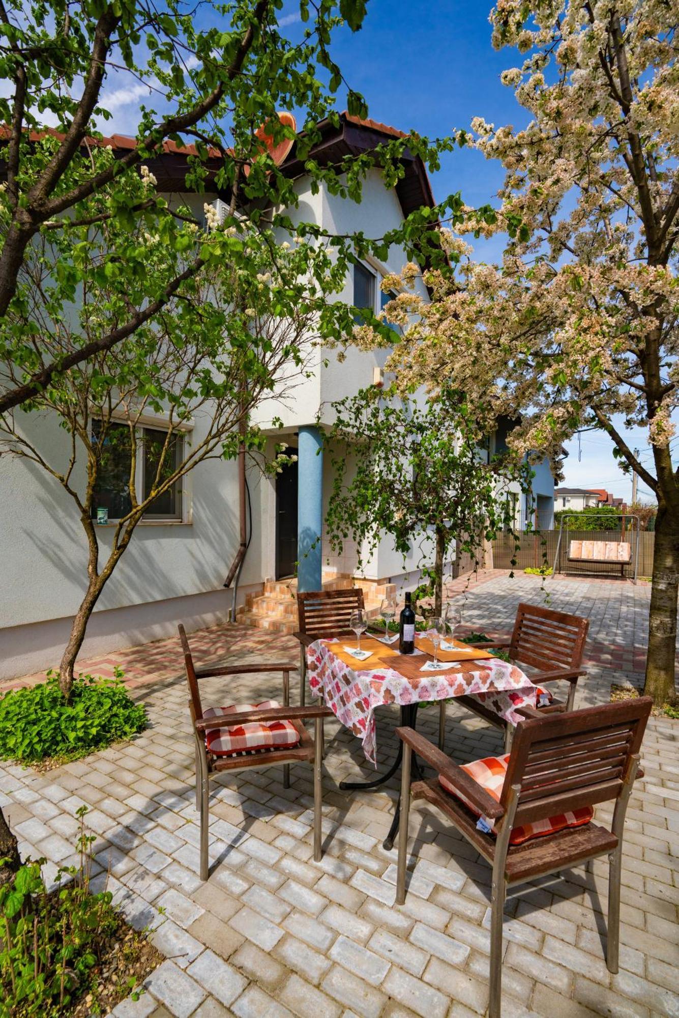 Pitstop Apartments Dumbravita  ภายนอก รูปภาพ